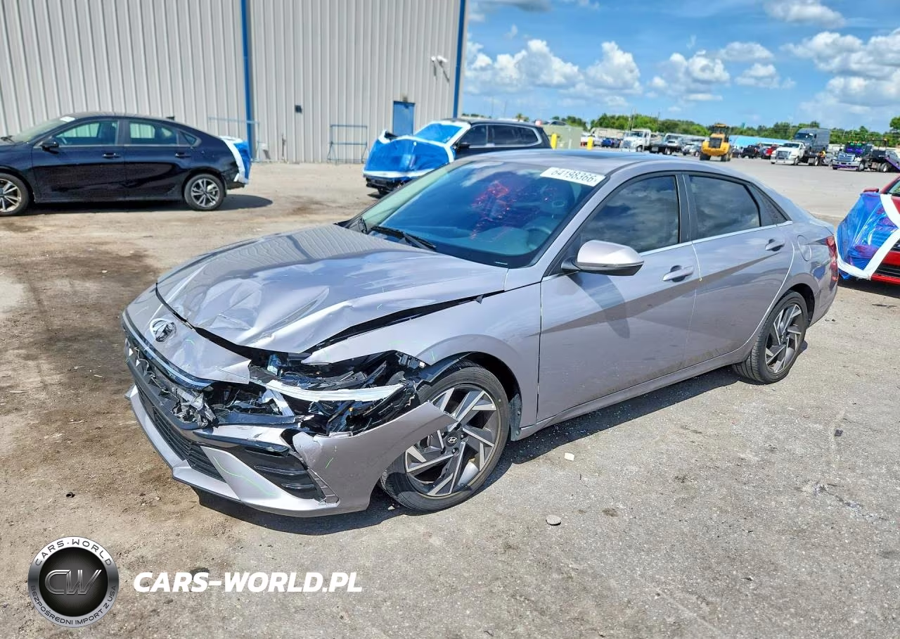 2025 Hyundai Elantra Limited – zdjęcie 1 z 12