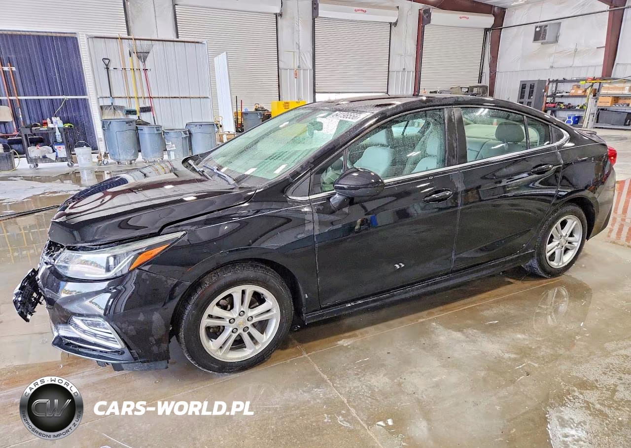 2018 Chevrolet Cruze Lt – zdjęcie 1 z 12