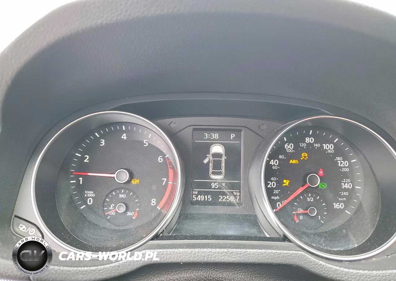 2016 Volkswagen Passat Se VIN:1VWBT7A3XGC066028 - 9