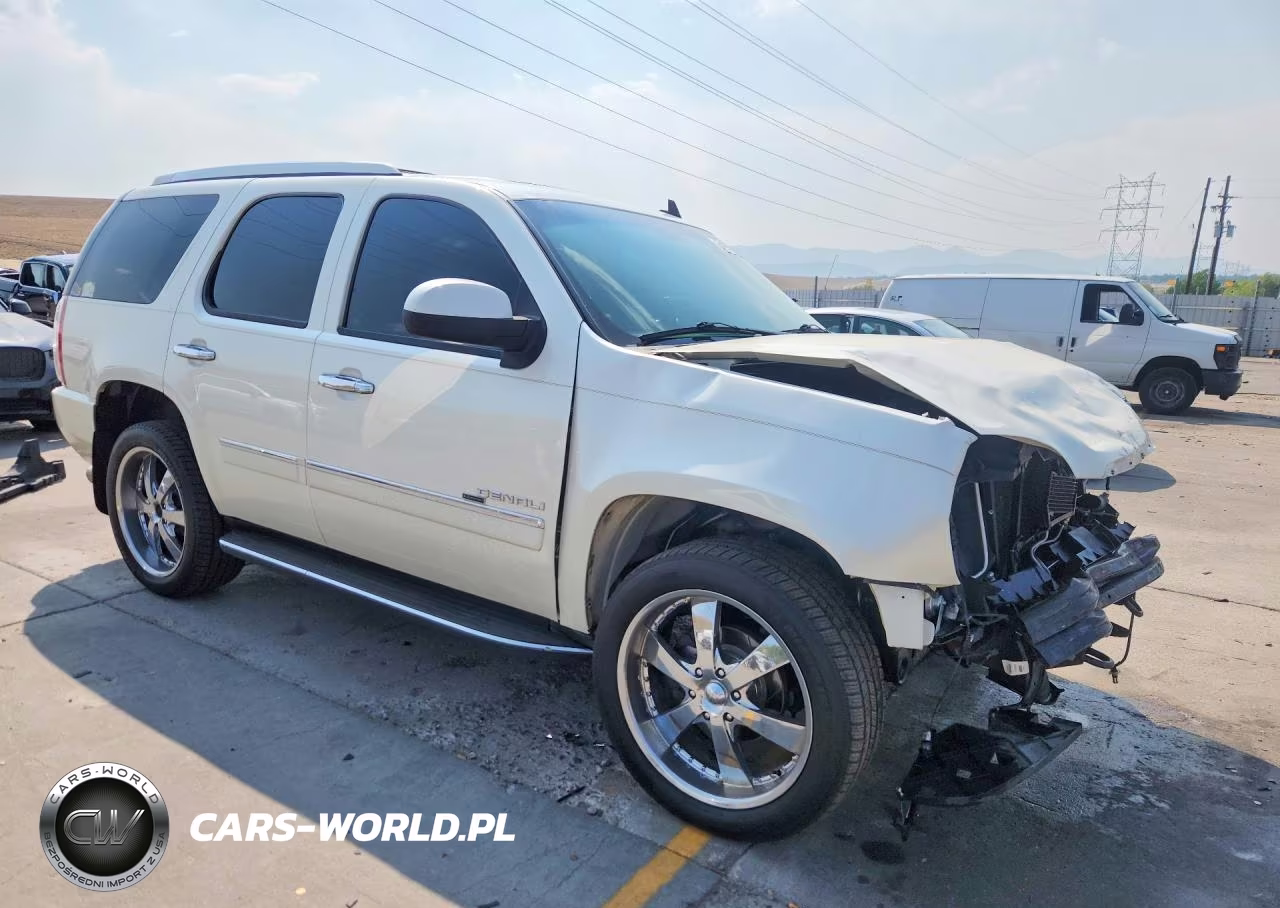 2011 GMC Yukon Denali VIN:1GKS2EEF9BR349996 - 4