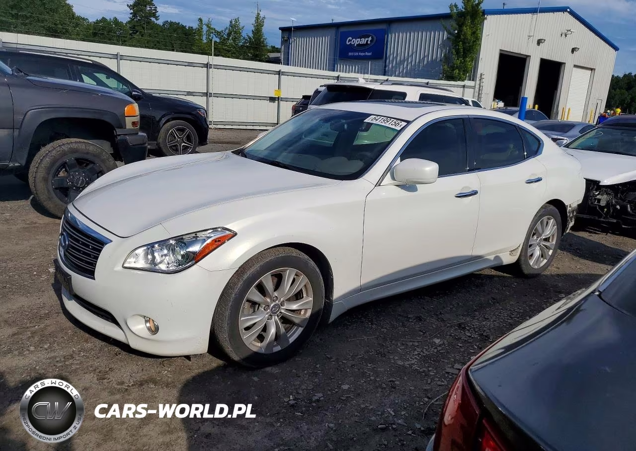 2011 Infiniti M37 Base
