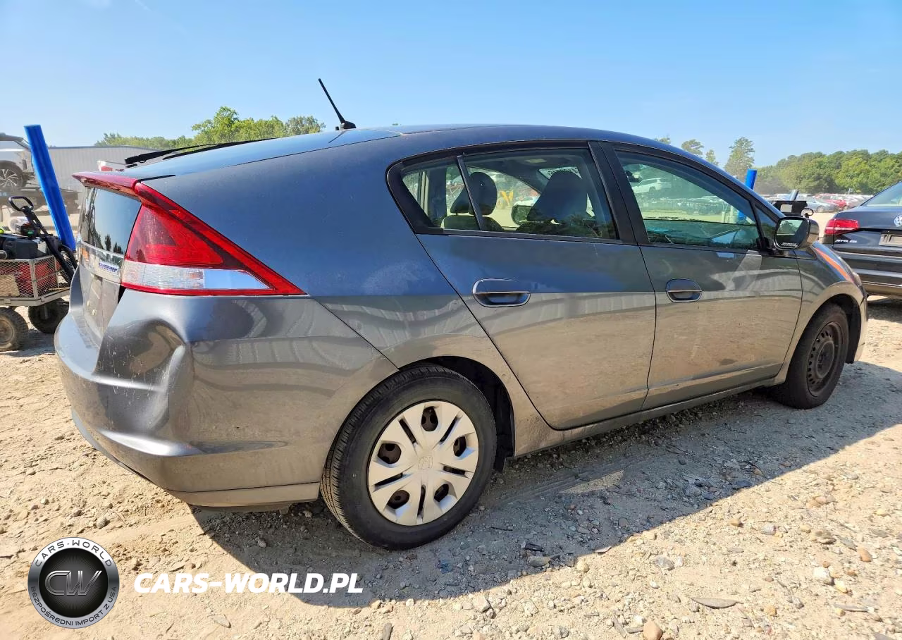 2014 Honda Insight VIN:JHMZE2H3XES002951 - 3