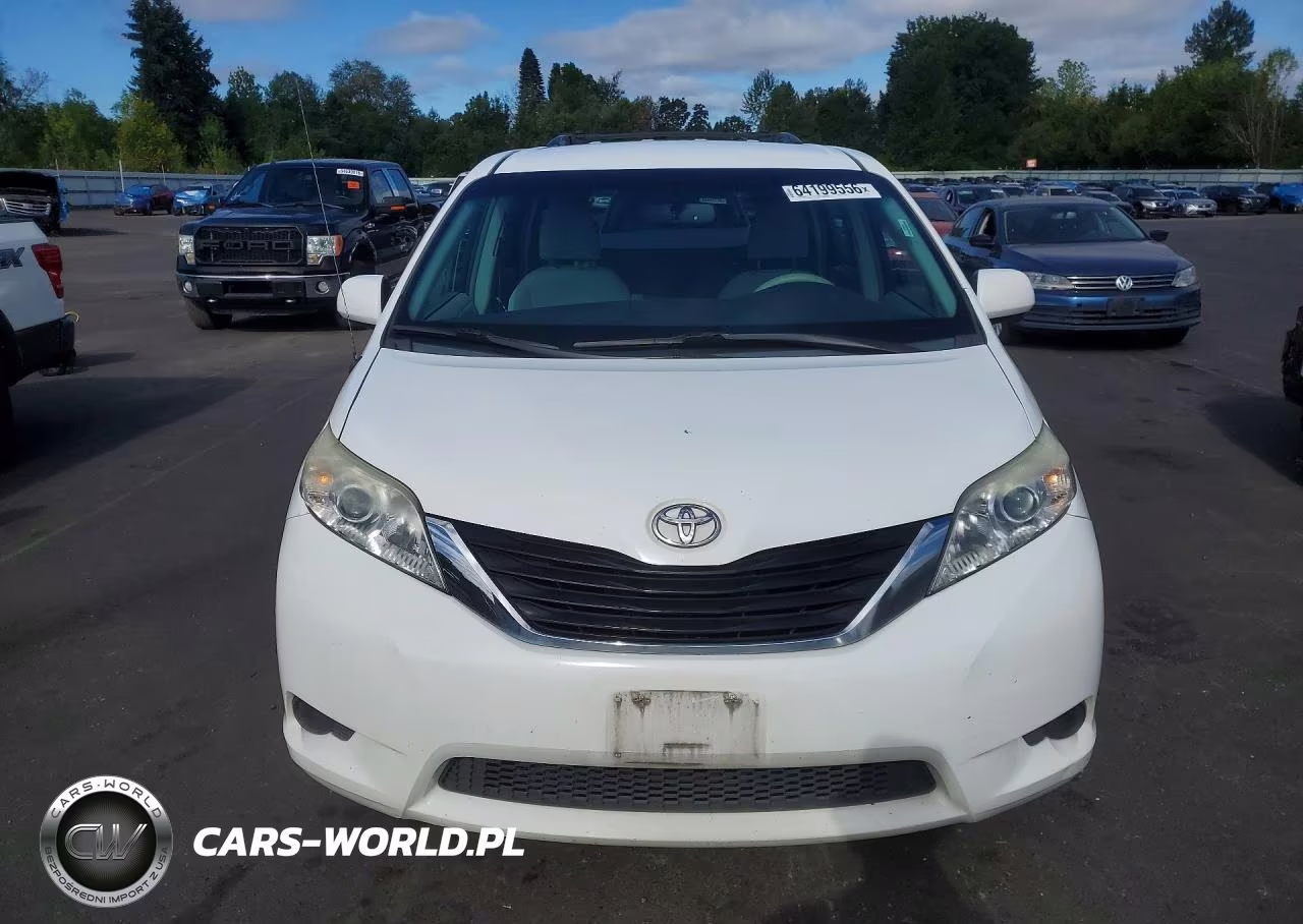 2012 Toyota Sienna Le VIN:5TDKK3DC7CS219337 - 5