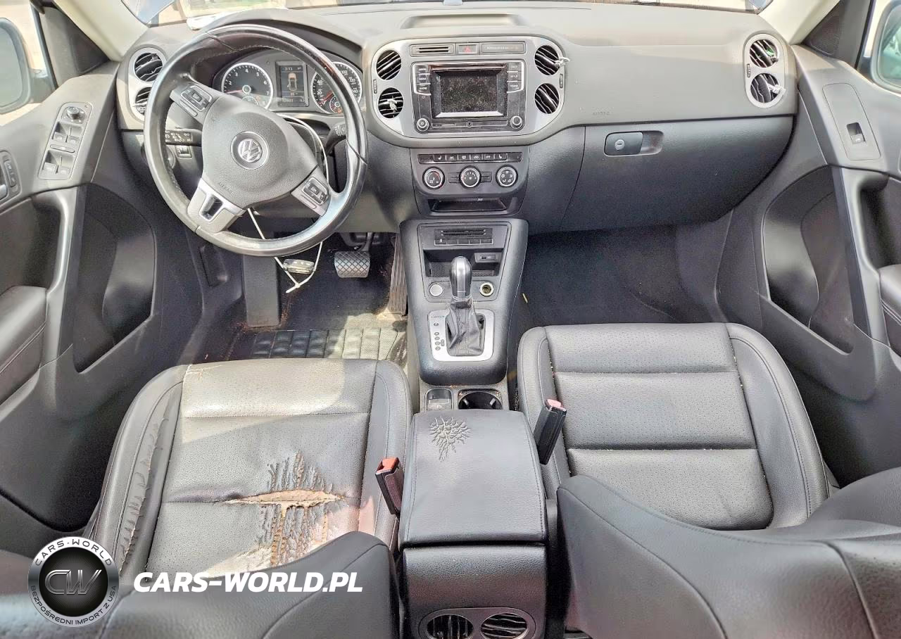 2016 Volkswagen Tiguan S VIN:WVGBV7AX4GW579463 - 8