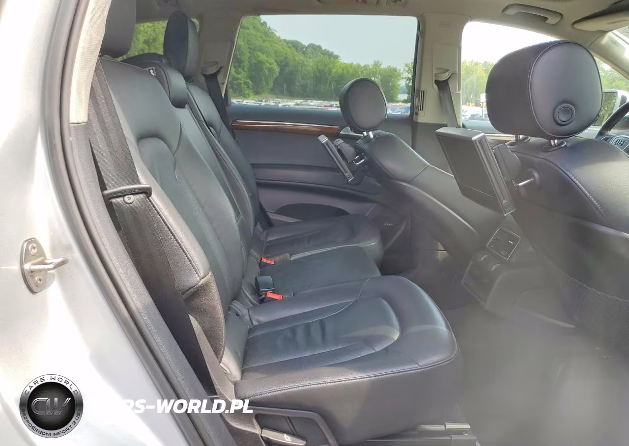 2014 Audi Q7 Premium Plus VIN:WA1LGAFE2ED004031 - 11