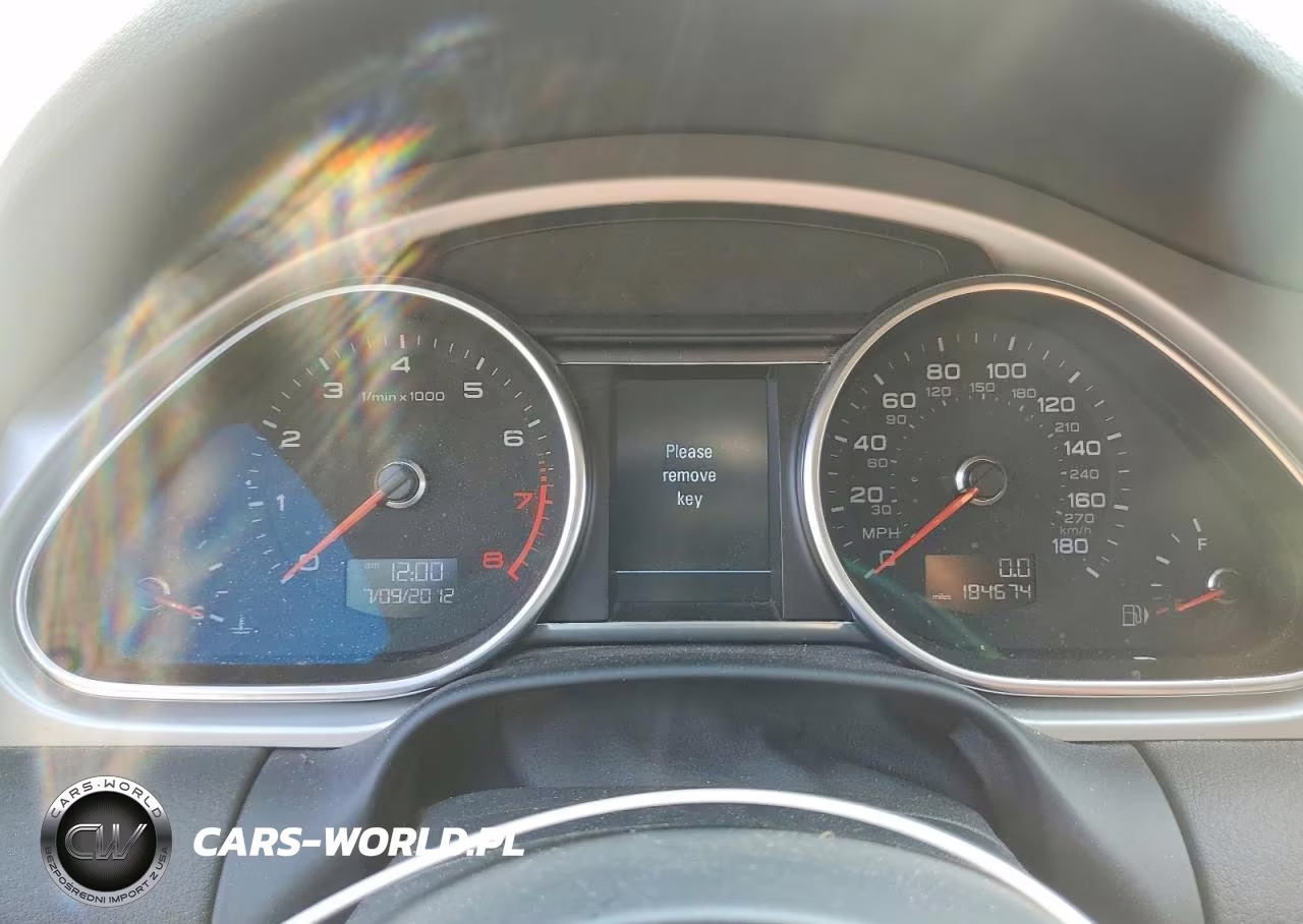 2014 Audi Q7 Premium Plus VIN:WA1LGAFE2ED004031 - 9