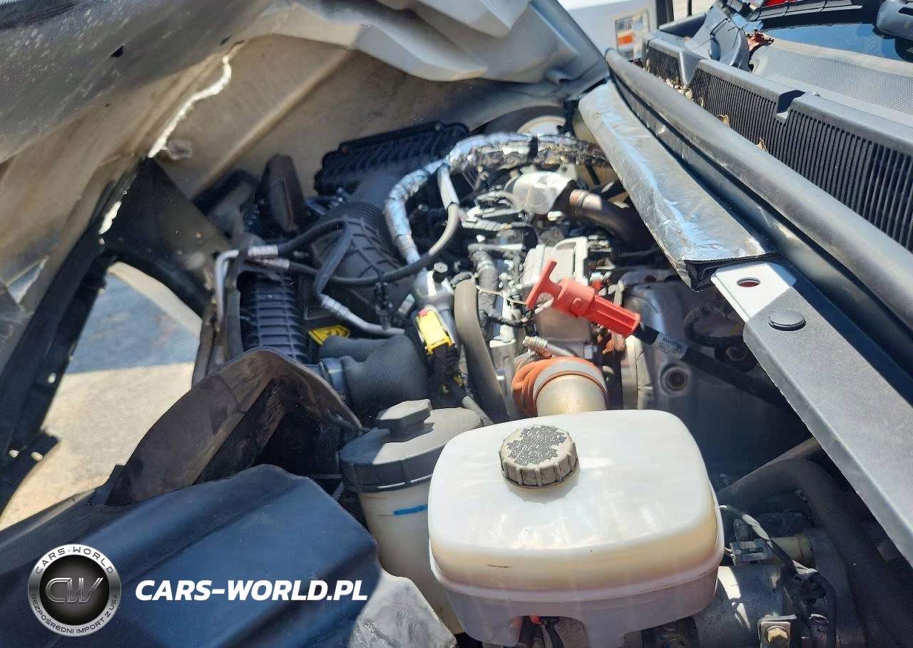 2022 Chevrolet Silverado Medium Duty VIN:1HTKHPVK8NH705189 - 12