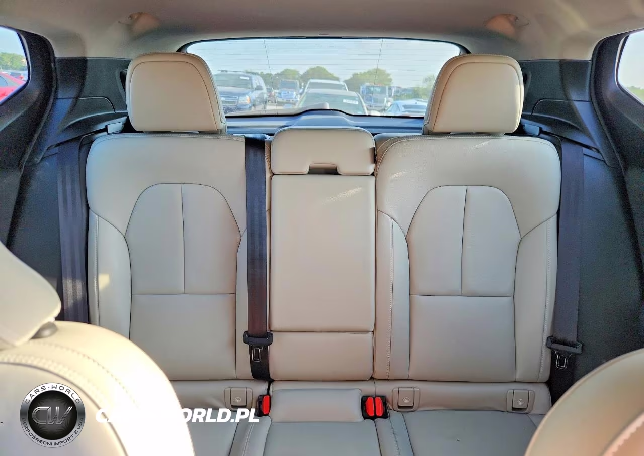 2019 Volvo Xc40 T5 Momentum VIN:YV4162UK2K2094042 - 10