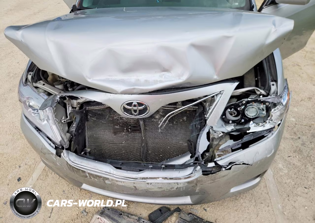 2010 Toyota Camry Le VIN:4T1BF3EKXAU087821 - 11