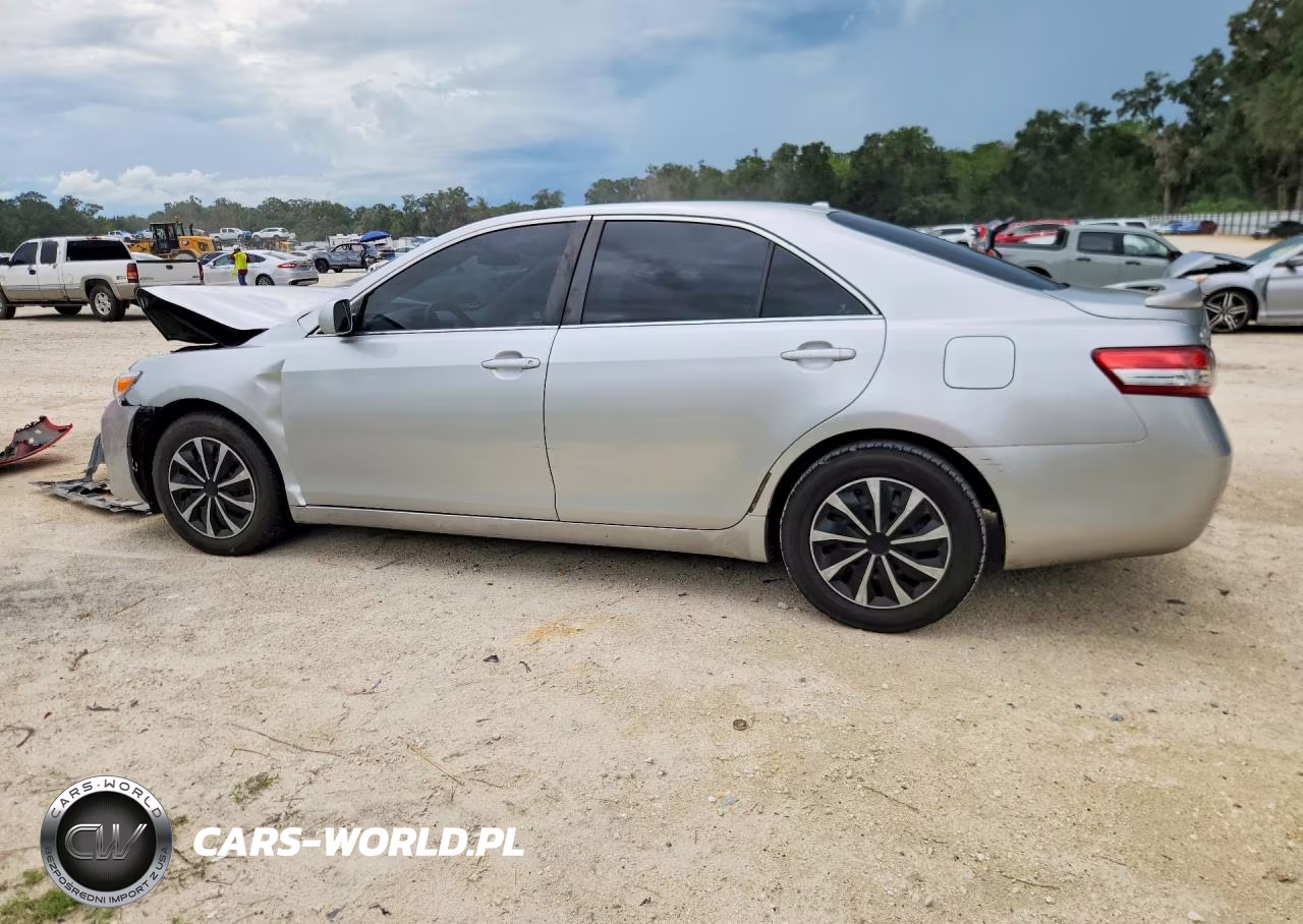 2010 Toyota Camry Le VIN:4T1BF3EKXAU087821 - 2