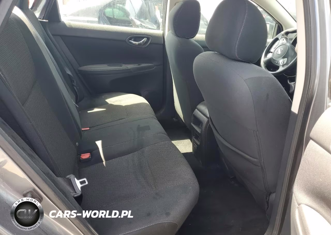 2019 Nissan Sentra S VIN:3N1AB7APXKY450009 - 10