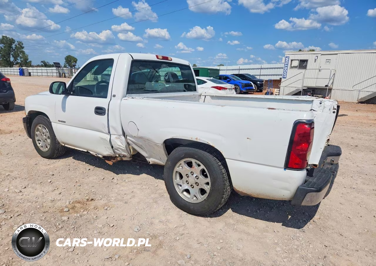 2000 Chevrolet Silverado C1500 VIN:1GCEC14W1YZ366591 - 2