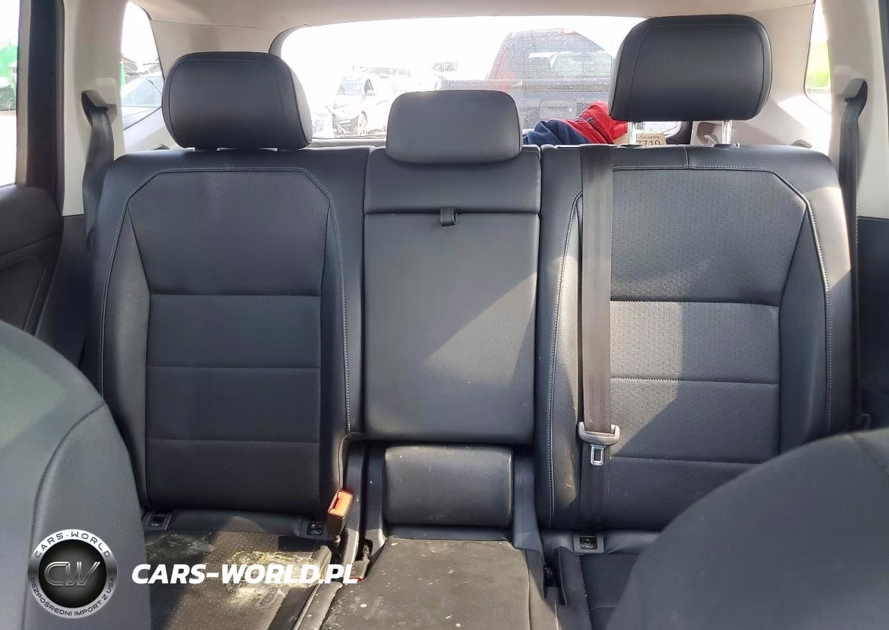 2019 Volkswagen Tiguan Se VIN:3VV2B7AX2KM194541 - 10