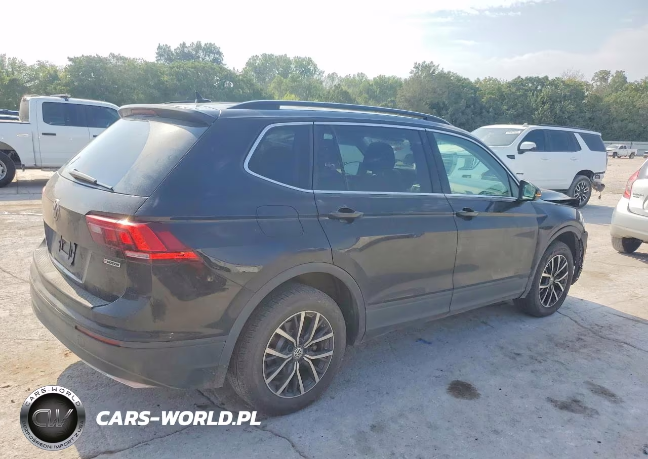 2019 Volkswagen Tiguan Se VIN:3VV2B7AX2KM194541 - 3