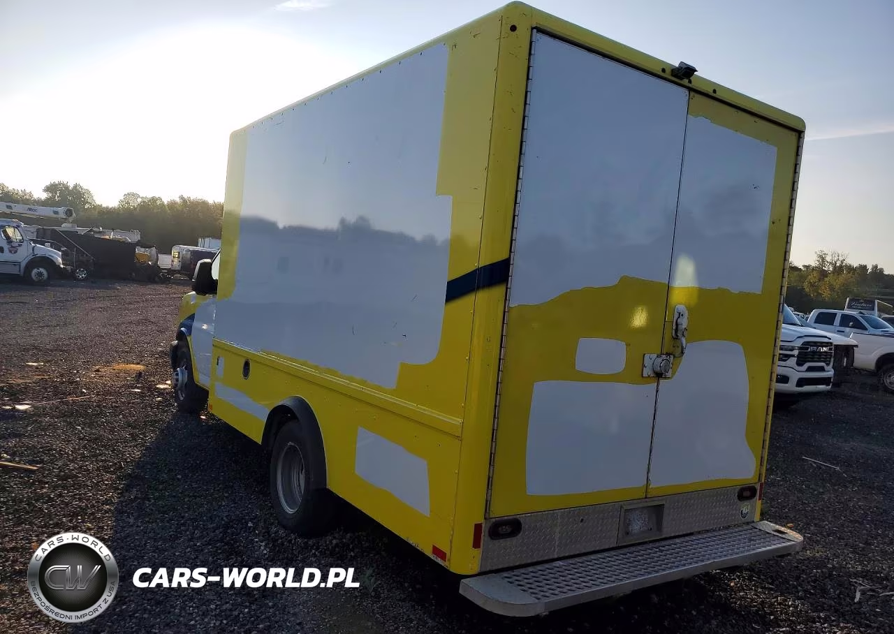 2017 Chevrolet Express Box Truck VIN:1HA3GRCG2HN002901 - 2