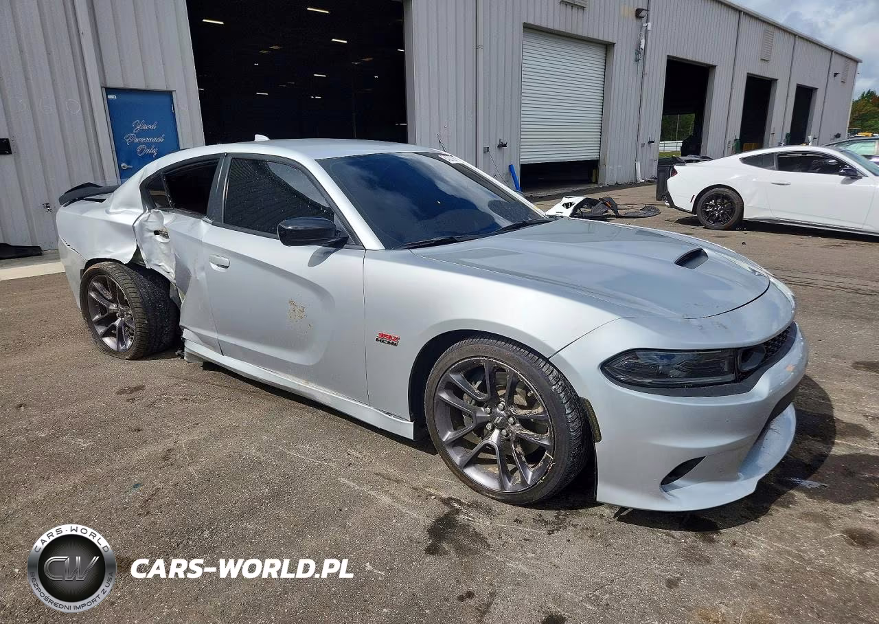 2023 Dodge Charger Scat Pack VIN:2C3CDXGJ3PH588916 - 4