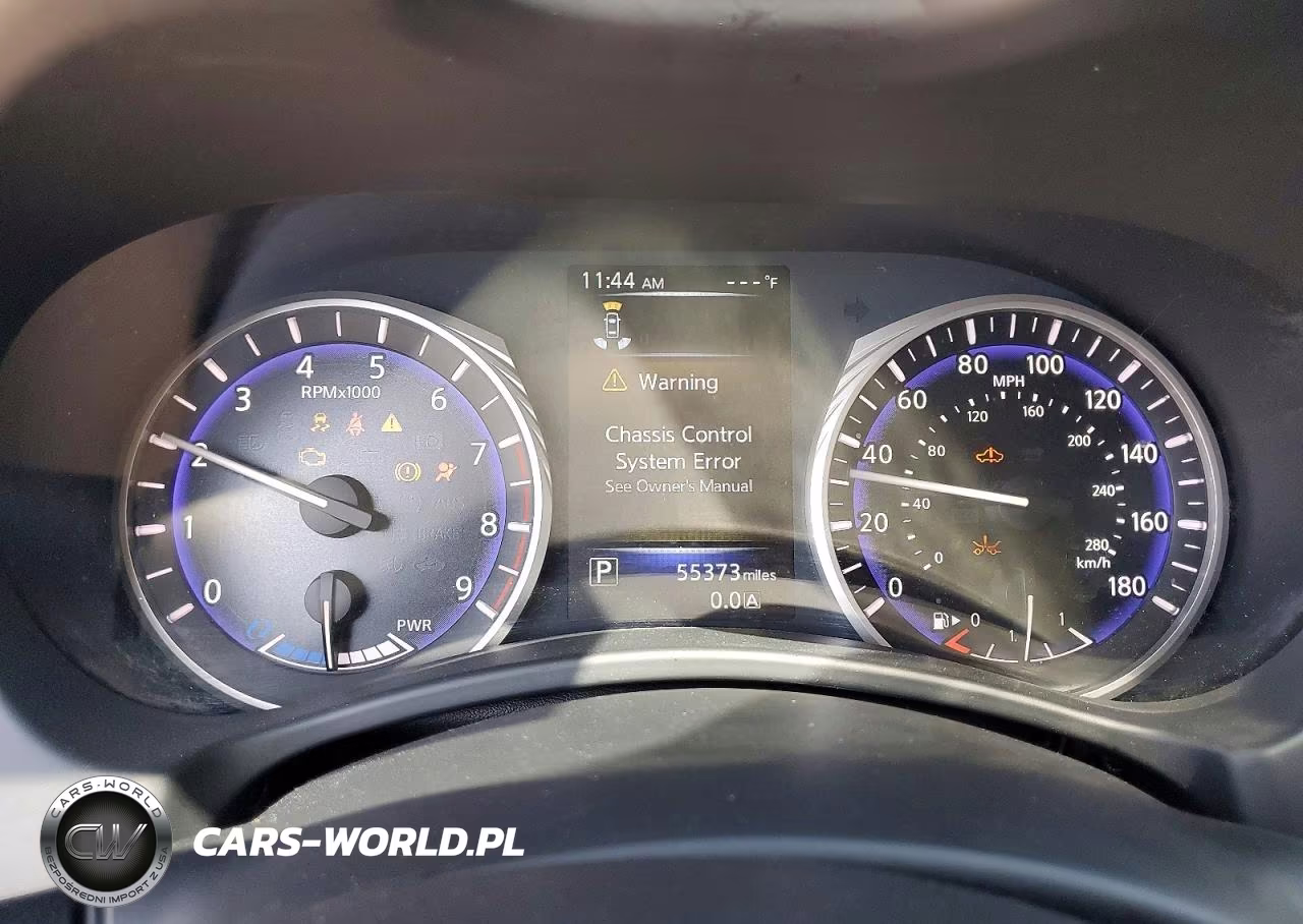 2015 Infiniti Q50 Hybrid Sport VIN:JN1AV7AP2FM790819 - 9