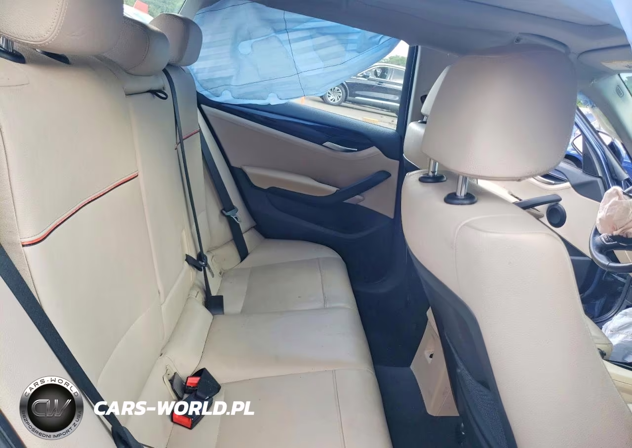 2014 BMW X1 xDrive28I VIN:WBAVL1C54EVY13648 - 10