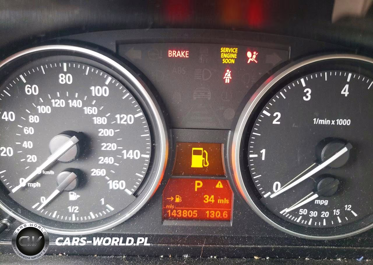 2014 BMW X1 xDrive28I VIN:WBAVL1C54EVY13648 - 9