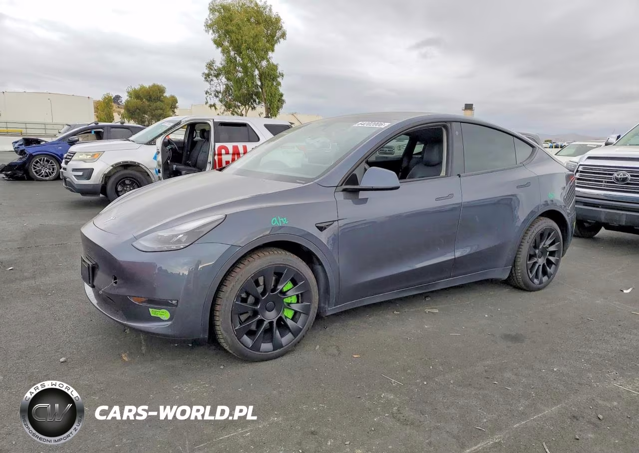 2022 Tesla Model Y – zdjęcie 1 z 13