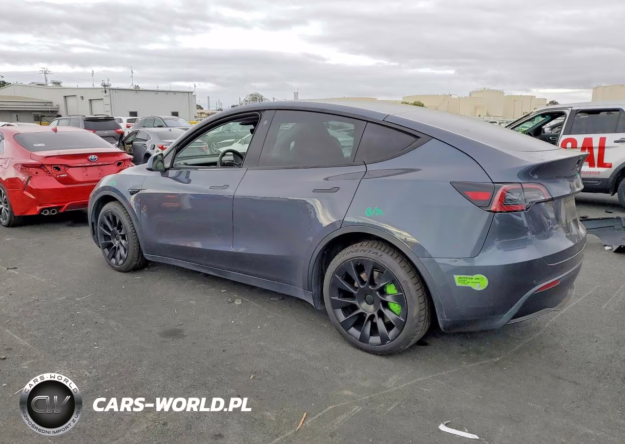 2022 Tesla Model Y VIN:7SAYGDEE9NF559374 - 2