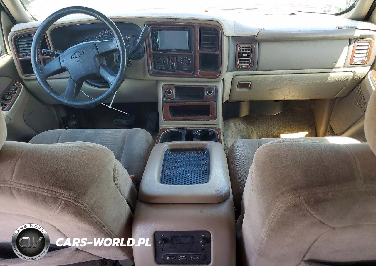 2003 Chevrolet Tahoe C1500 VIN:1GNEC13V63R125084 - 8