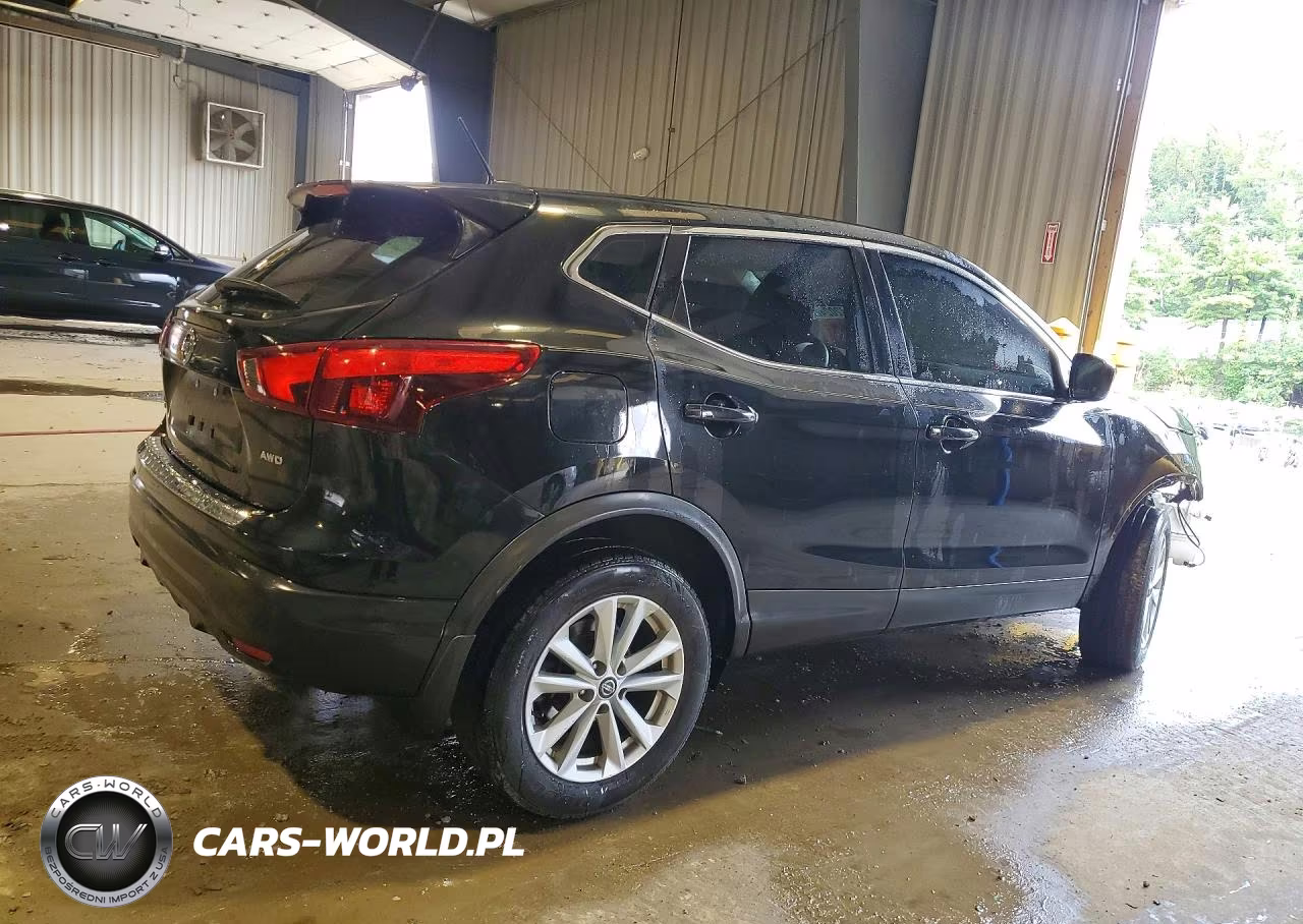 2019 Nissan Rogue Sport S VIN:JN1BJ1CR1KW624298 - 3