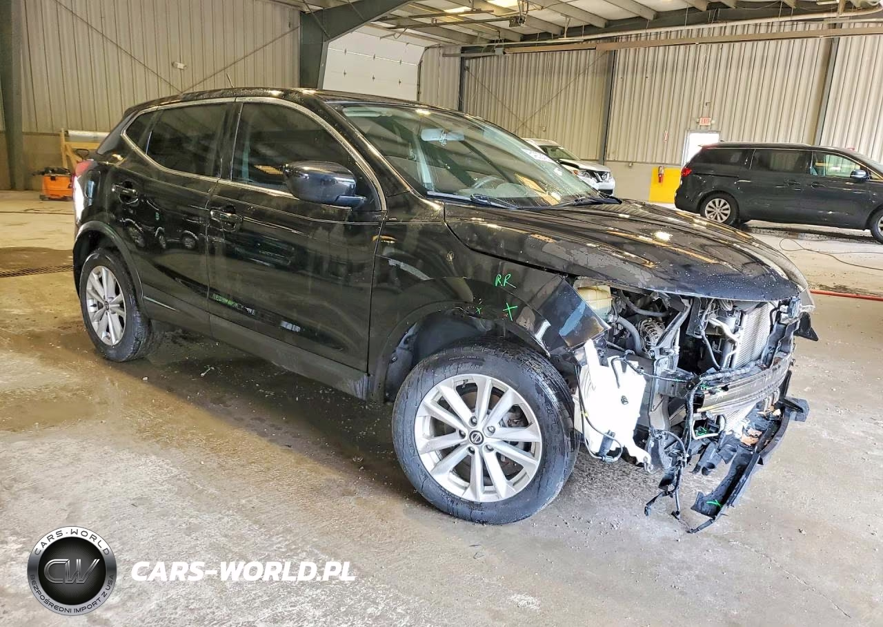 2019 Nissan Rogue Sport S VIN:JN1BJ1CR1KW624298 - 4