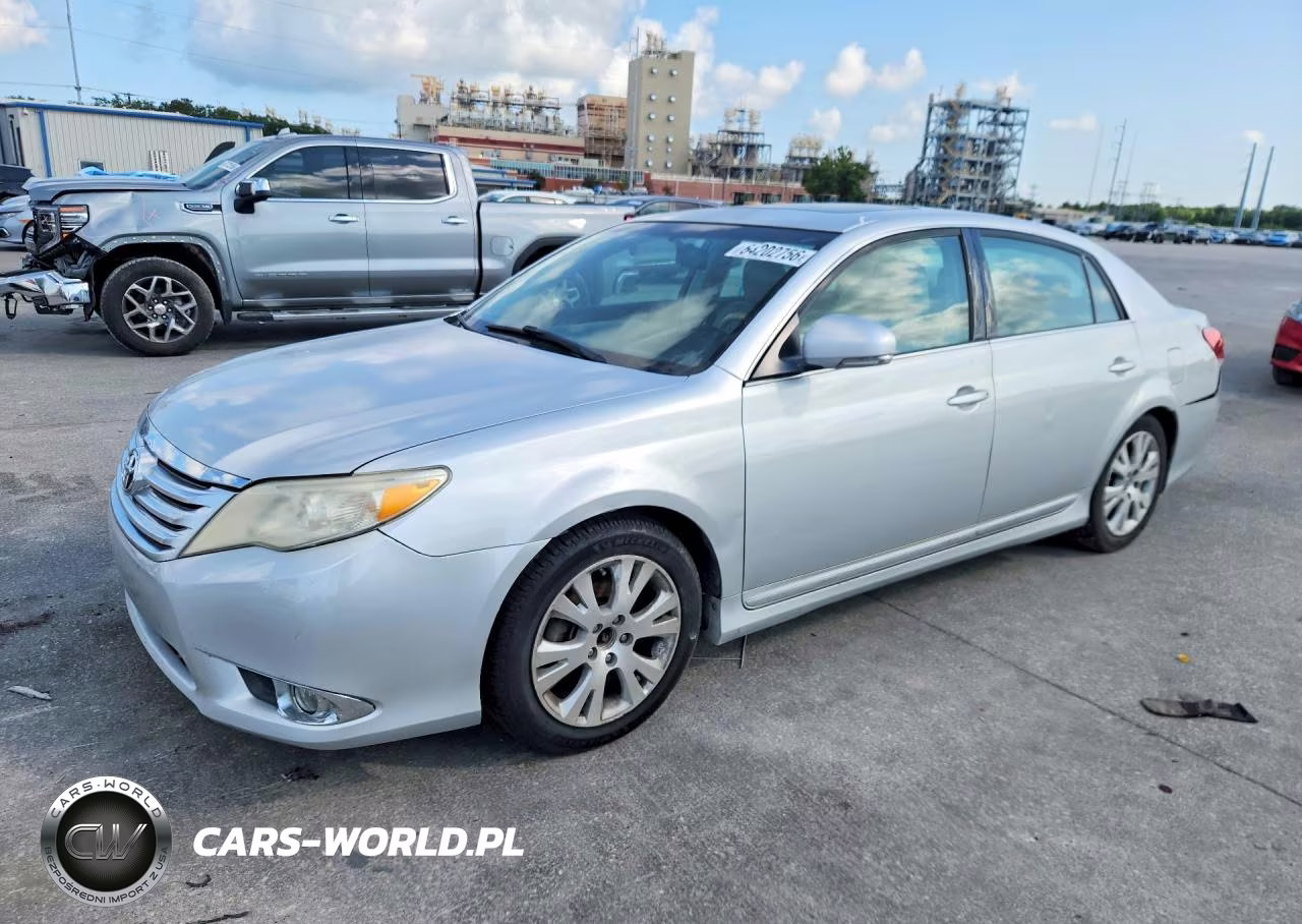 2012 Toyota Avalon Base