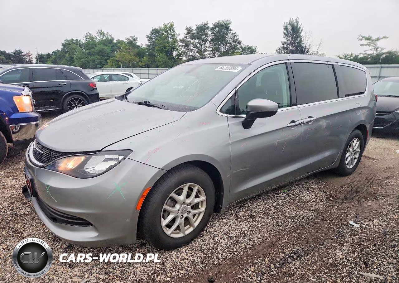 2017 Chrysler Pacifica Touring VIN:2C4RC1DG9HR502471 - 1