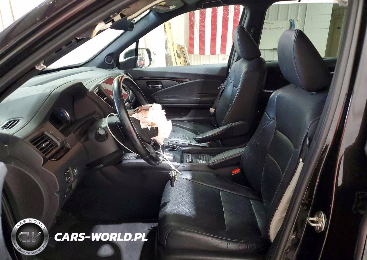 2019 Honda Passport Elite VIN:5FNYF8H05KB009060 - 7