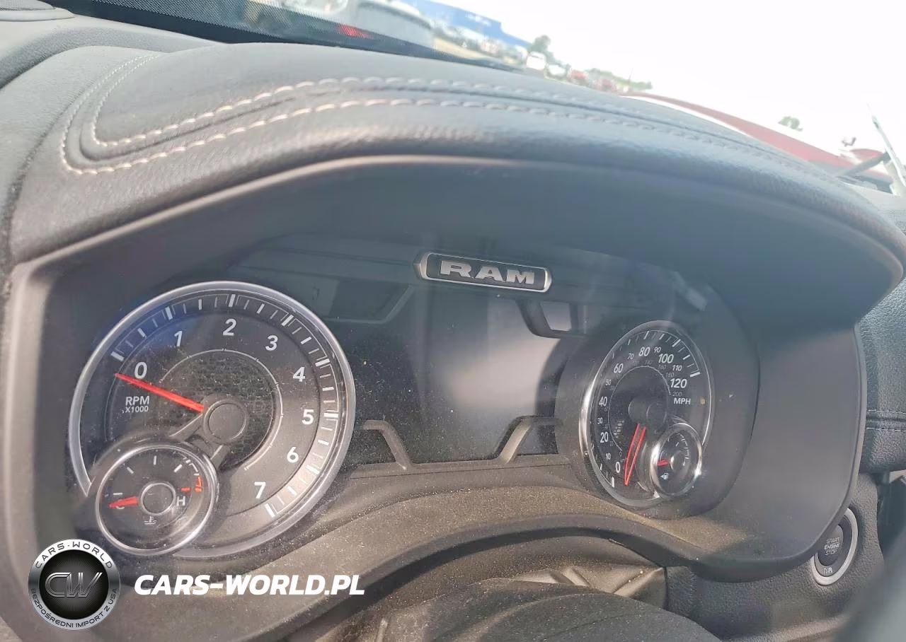 2023 Ram 1500 Laramie VIN:1C6SRFJT9PN525931 - 9