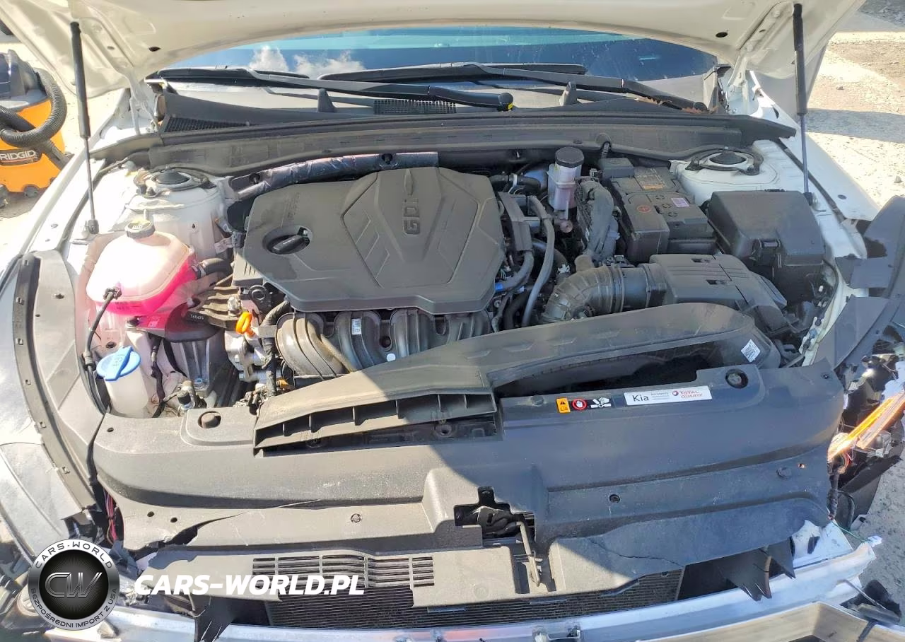 2025 Kia K5 Gt Line VIN:KNAG64J78S5284139 - 11