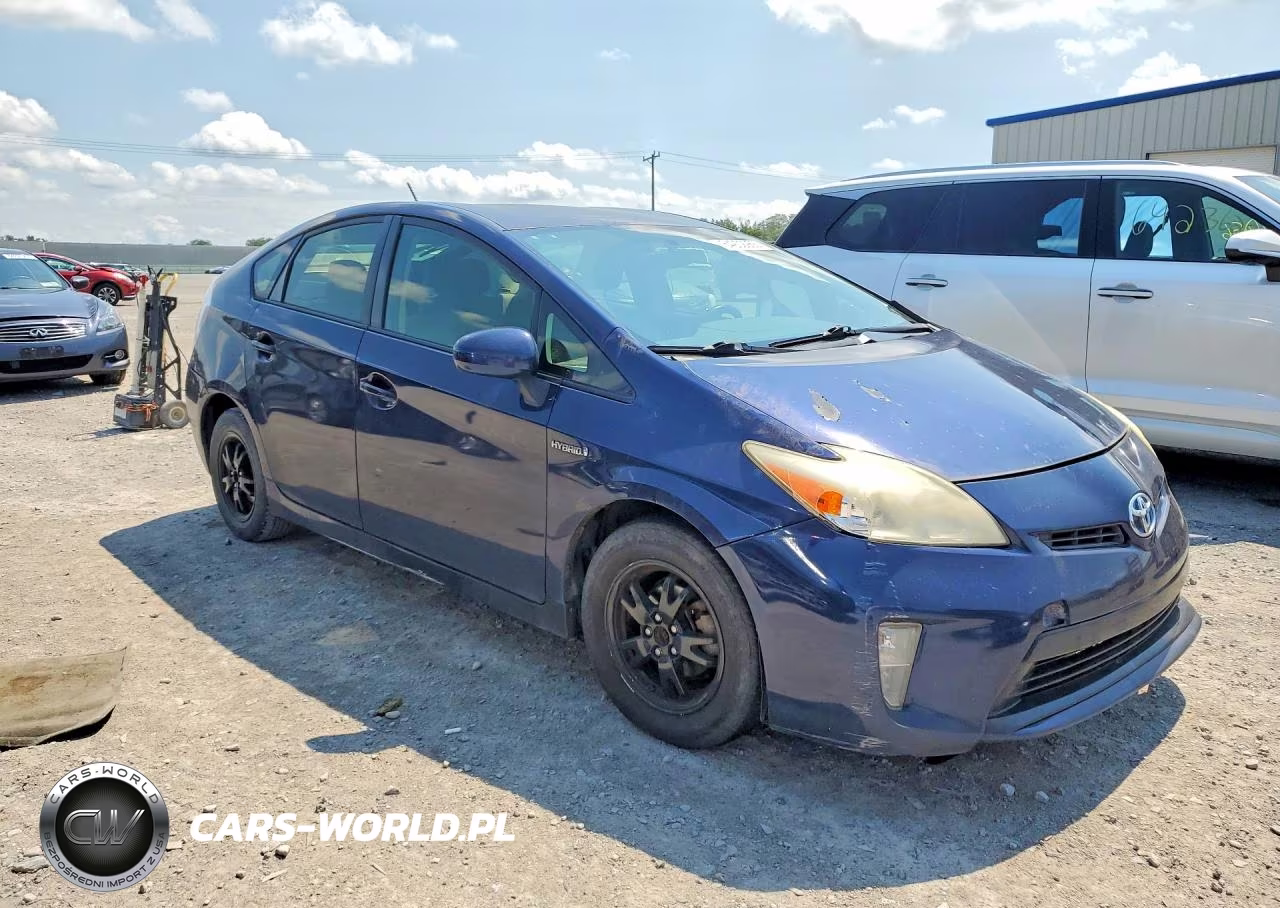 2012 Toyota Prius Two VIN:JTDKN3DU1C1586778 - 4
