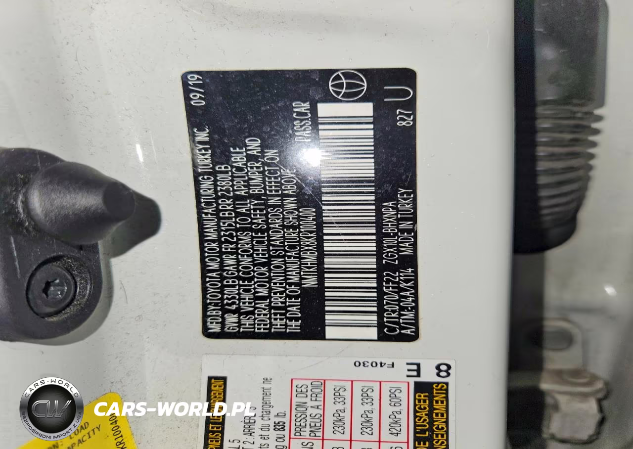 2019 Toyota C-Hr Xle VIN:NMTKHMBX8KR100400 - 12