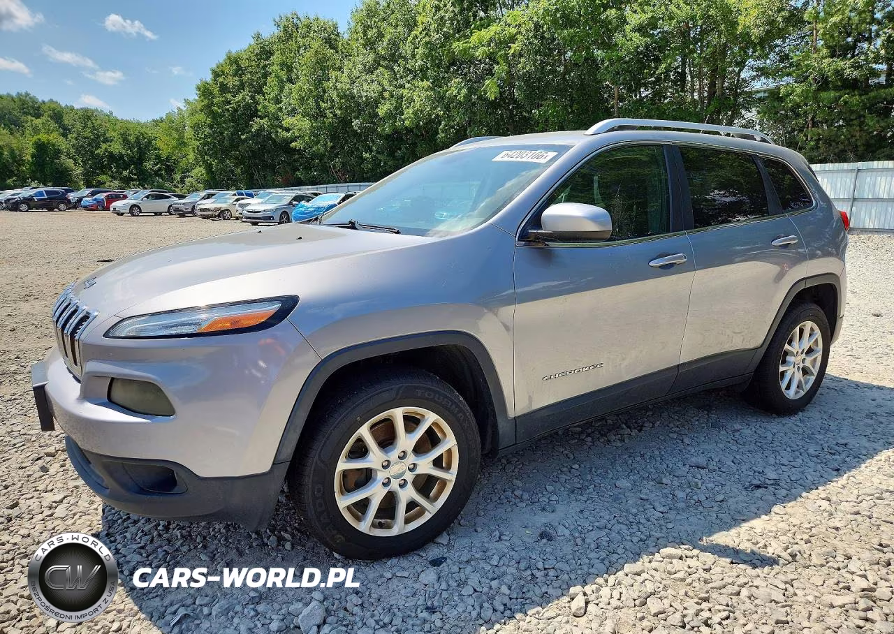 2015 Jeep Cherokee Latitude – zdjęcie 1 z 13