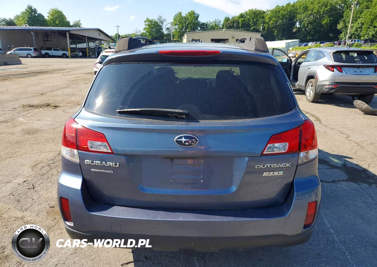 2013 Subaru Outback 2.5I Premium VIN:4S4BRBCC9D3268612 - 6