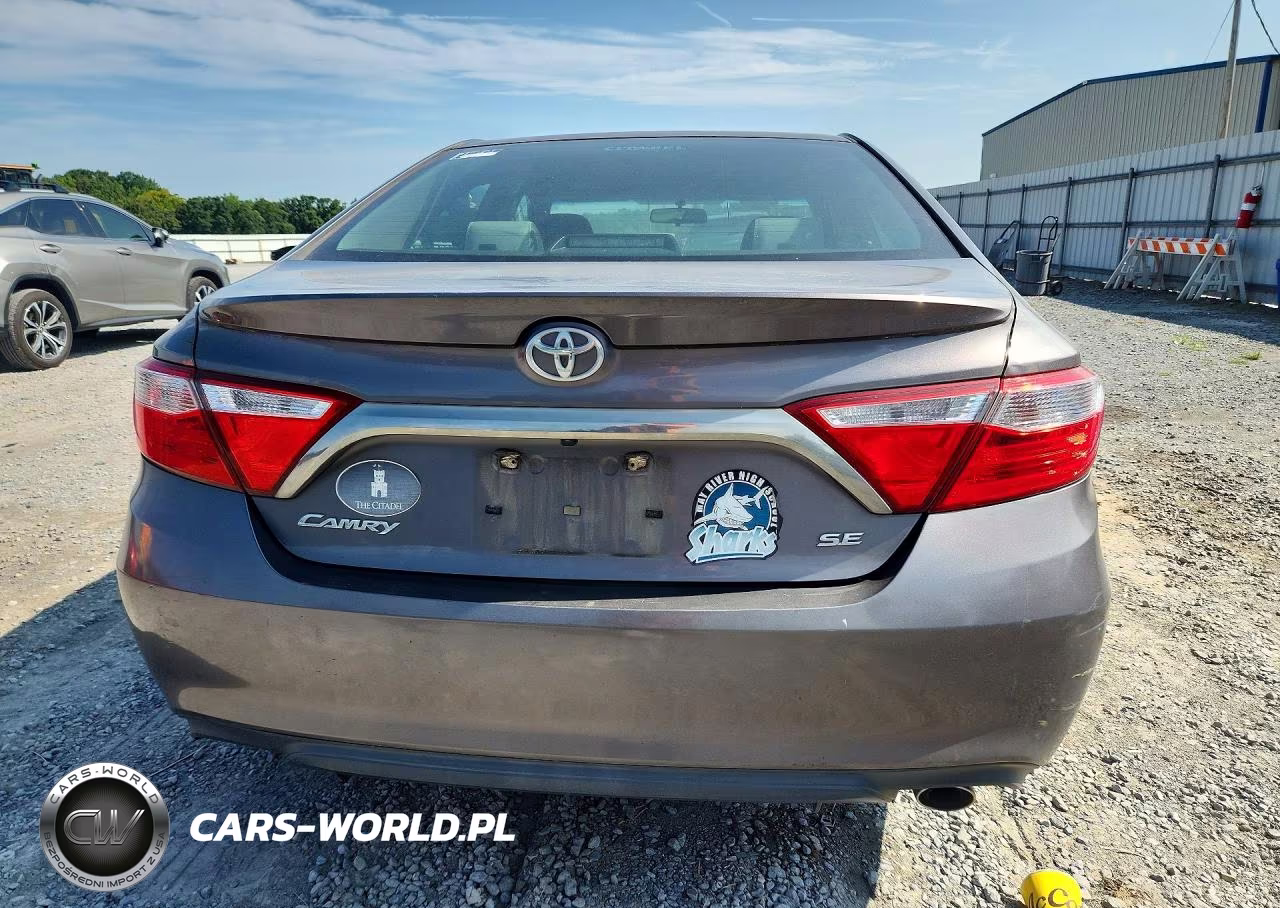 2016 Toyota Camry Se VIN:4T1BF1FK7GU238996 - 6
