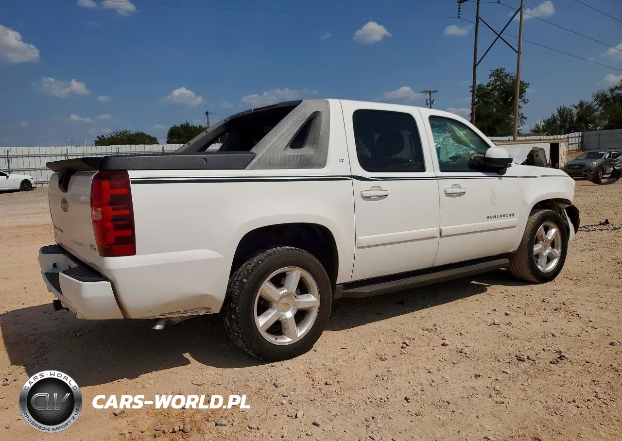 2008 Chevrolet Avalanche C1500 VIN:3GNEC12038G226032 - 3