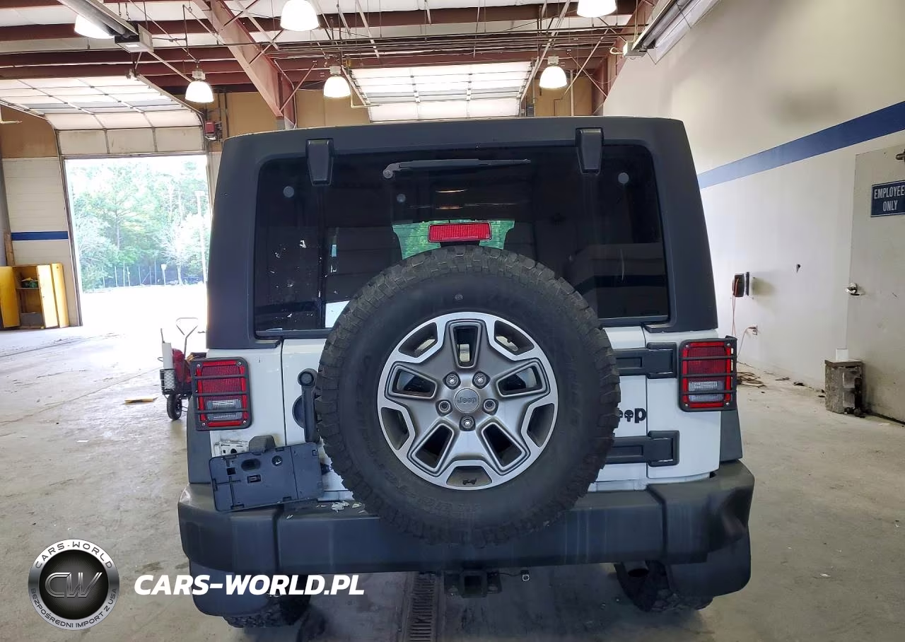 2014 Jeep Wrangler Unlimited Rubicon VIN:1C4BJWFG7EL241119 - 6