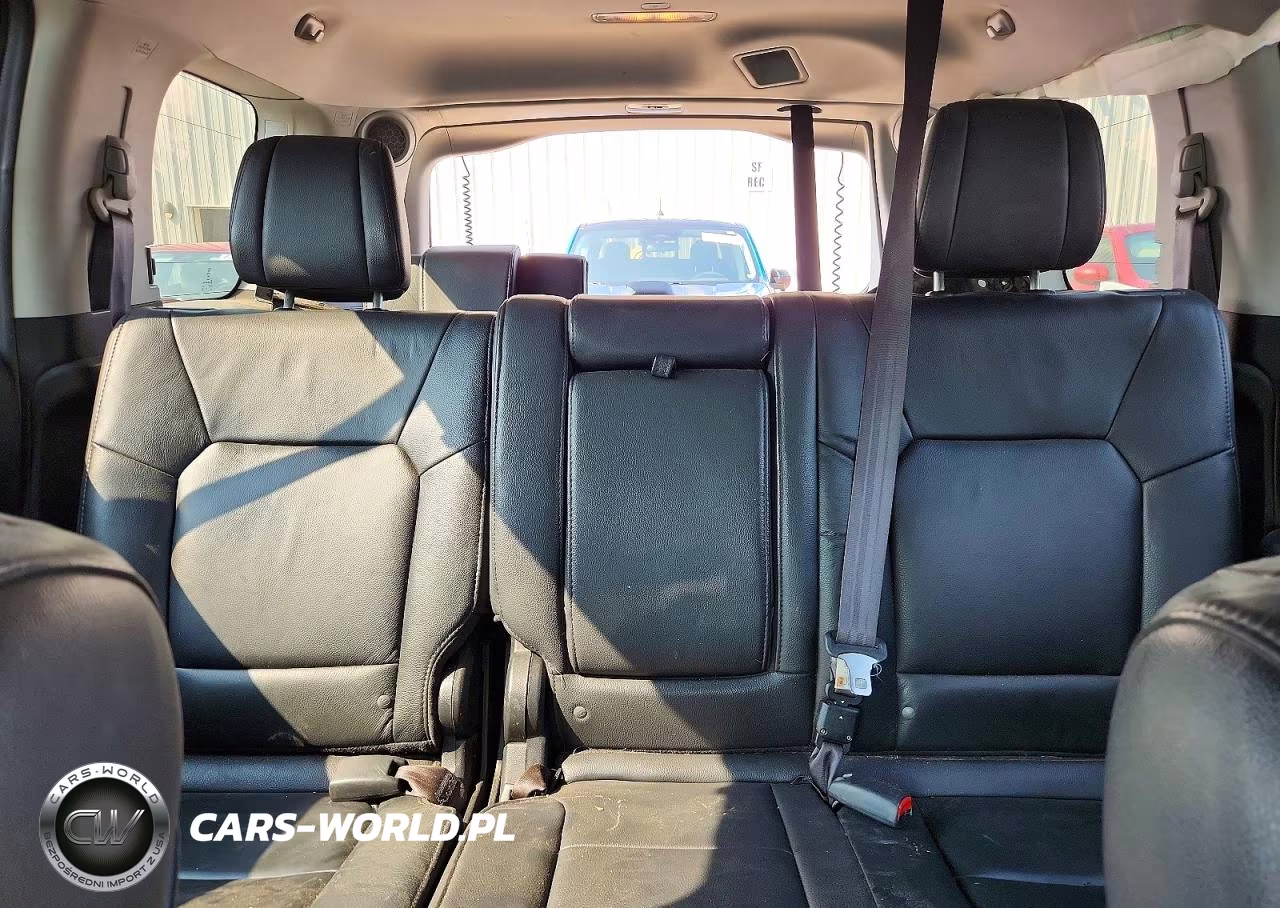 2015 Honda Pilot Touring VIN:5FNYF3H90FB013900 - 10