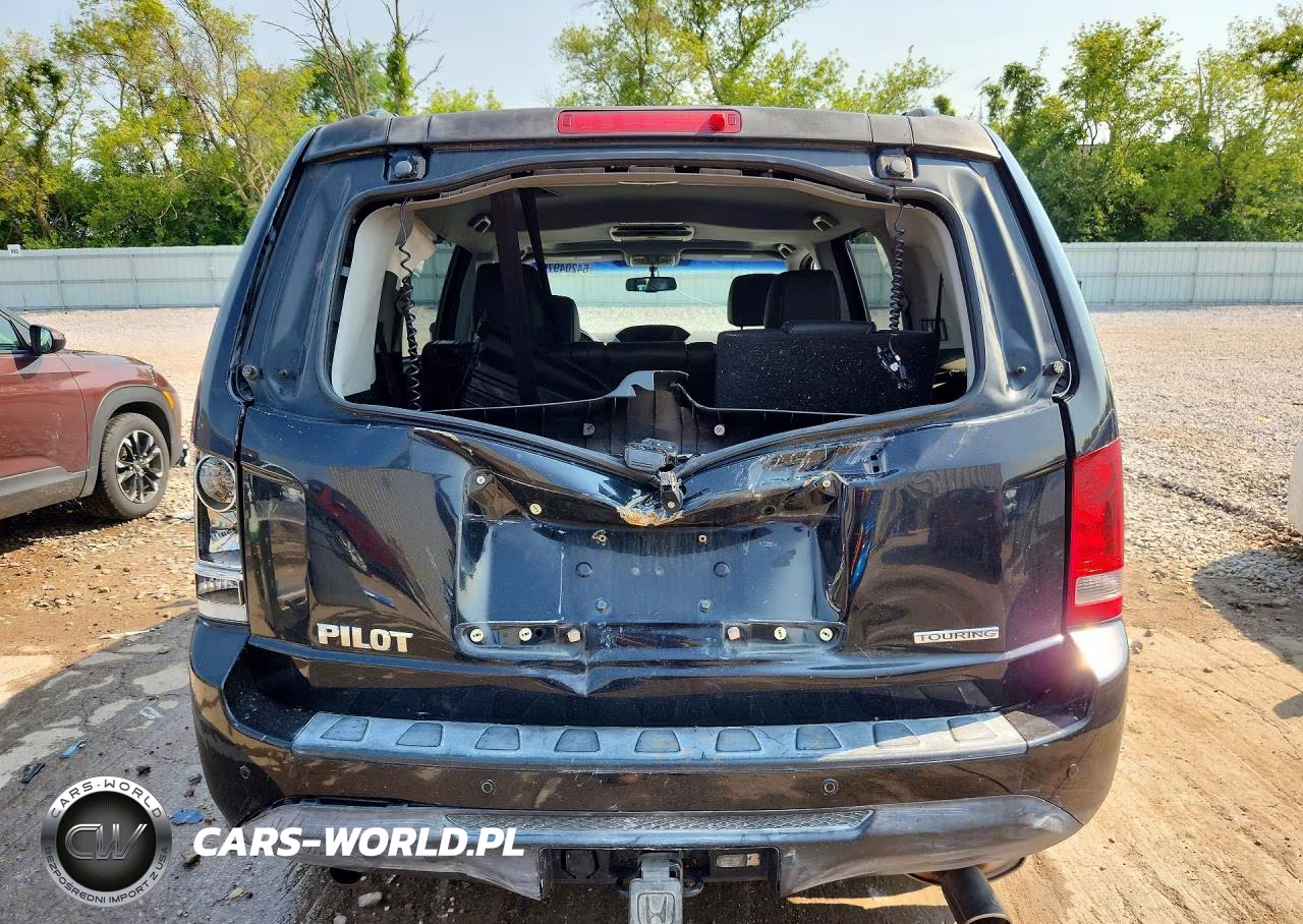 2015 Honda Pilot Touring VIN:5FNYF3H90FB013900 - 6