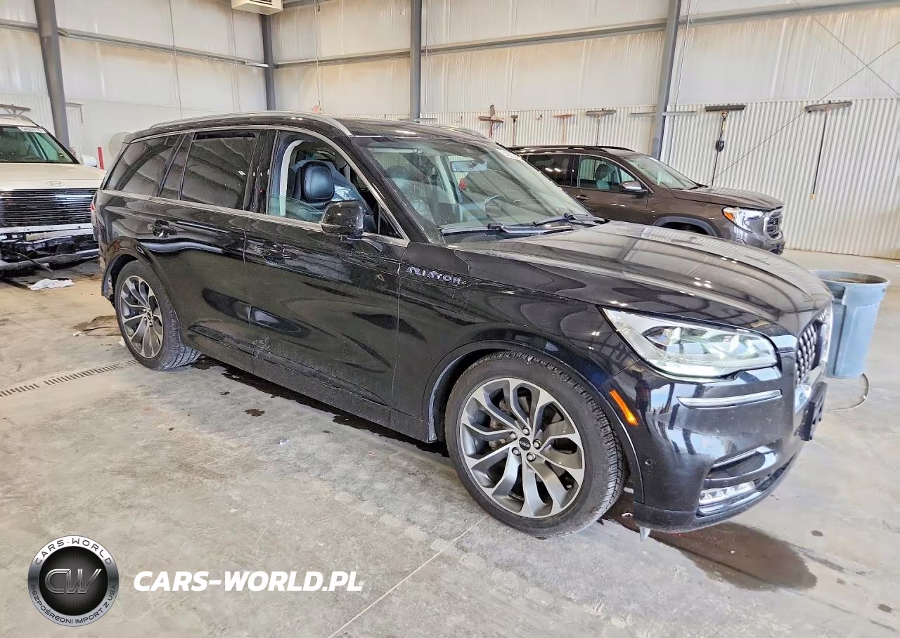 2020 Lincoln Aviator Grand Touring VIN:5LMYJ8XYXLGL37094 - 4