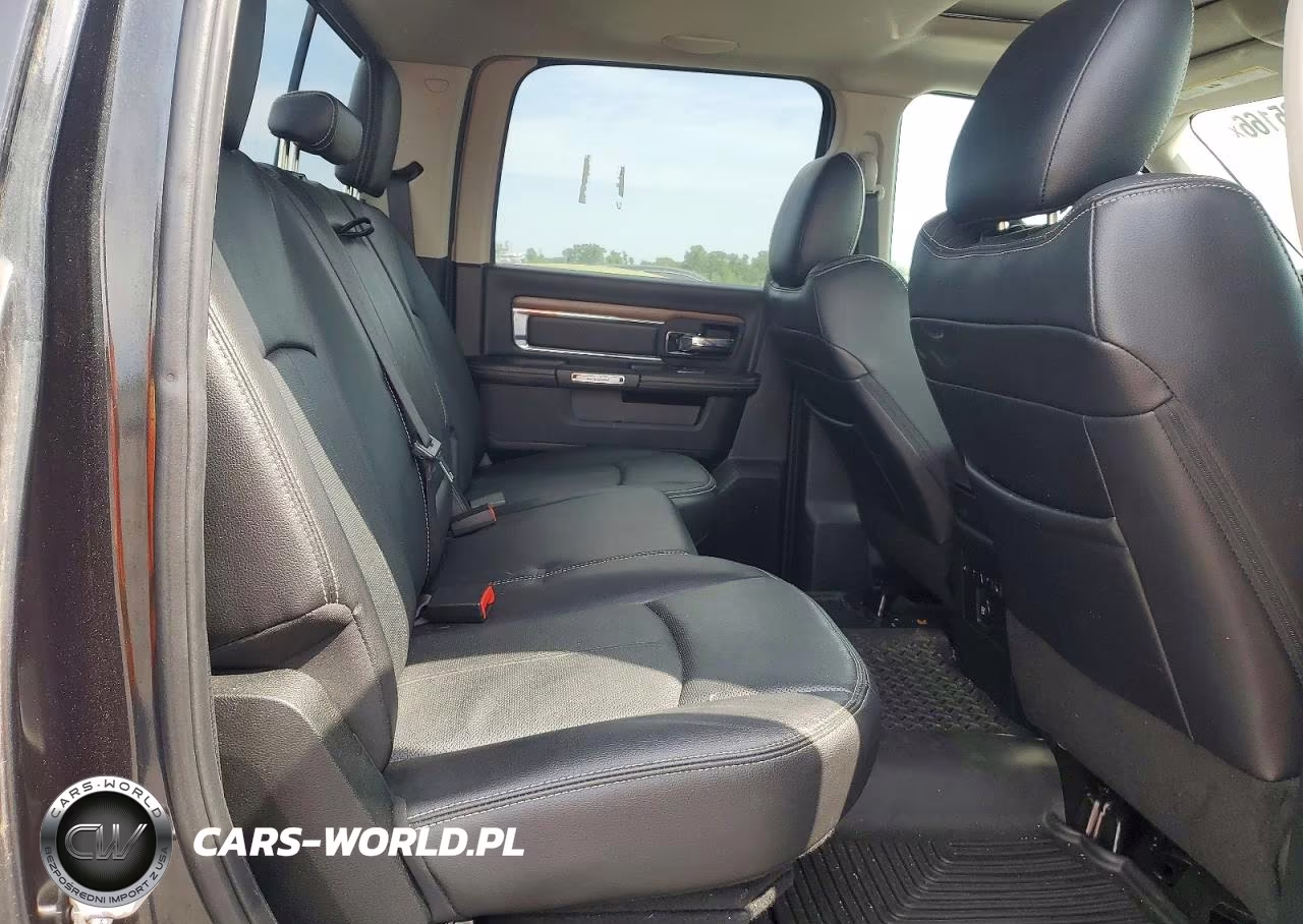 2017 Ram 1500 Laramie VIN:1C6RR7NM3HS877655 - 10
