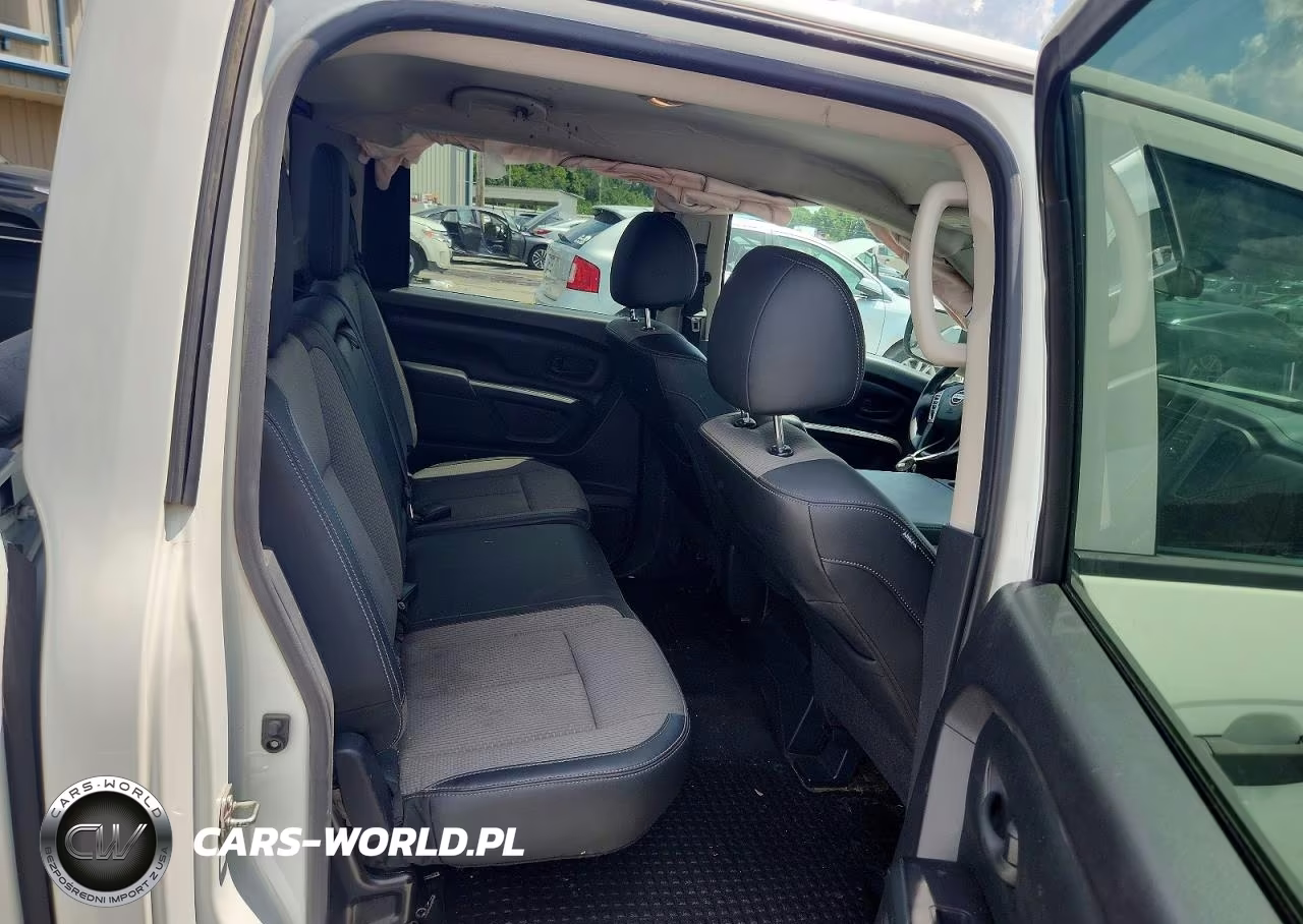 2017 Nissan Titan S VIN:1N6AA1EJ8HN507068 - 10