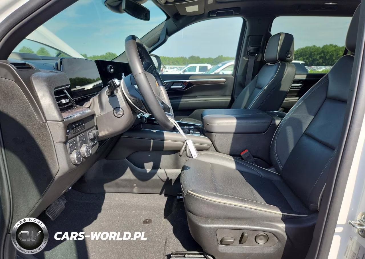 2025 Chevrolet Suburban K1500 Premier VIN:1GNS6FRD7SR128774 - 7