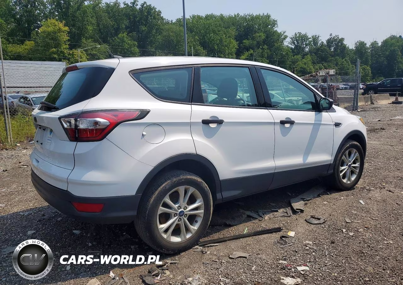 2017 Ford Escape S VIN:1FMCU0F74HUB22799 - 3