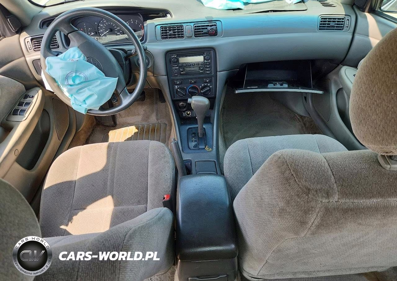 2001 Toyota Camry Le VIN:4T1BG22KX1U086695 - 8