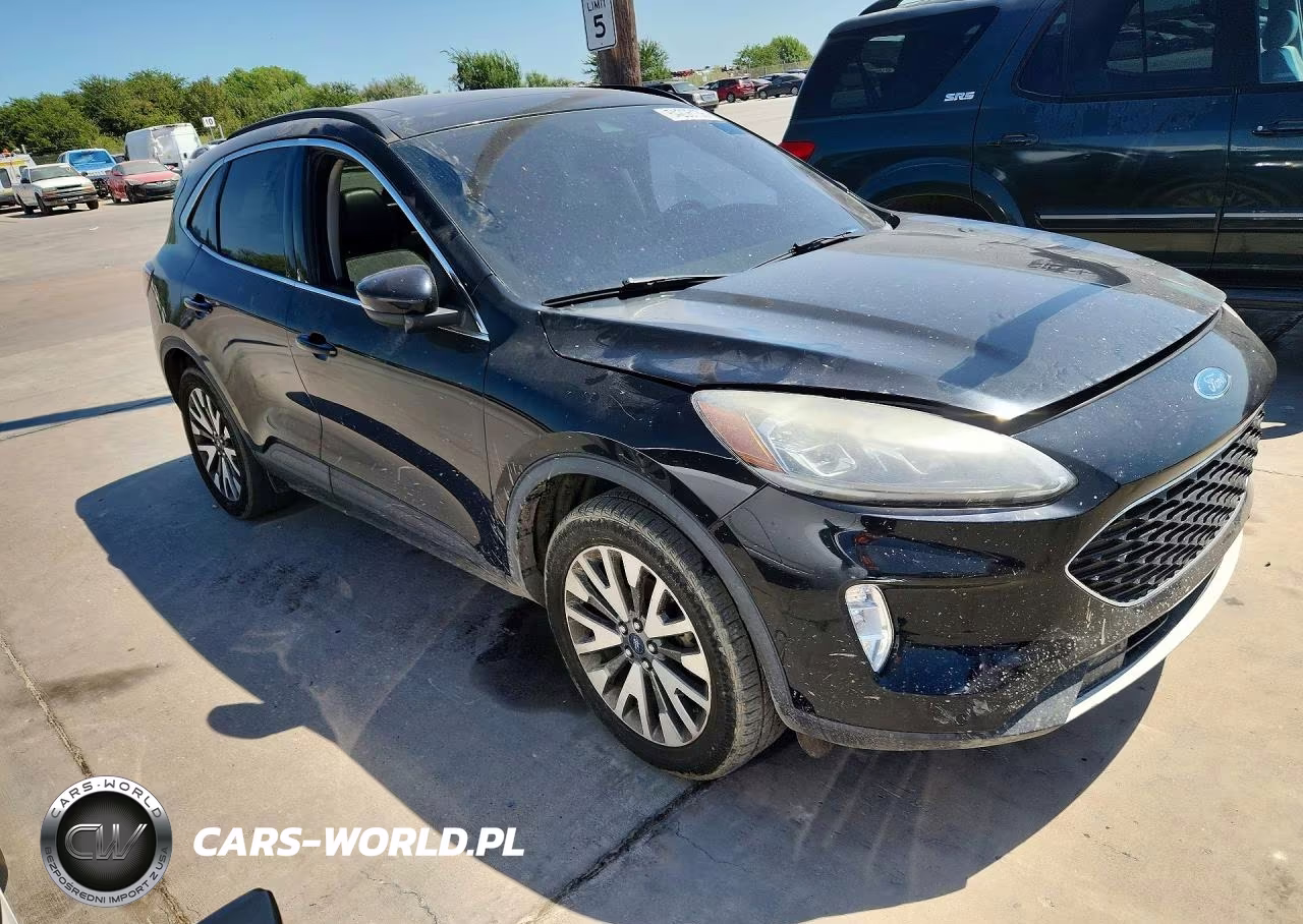 2020 Ford Escape Titanium VIN:1FMCU9J94LUB16698 - 4