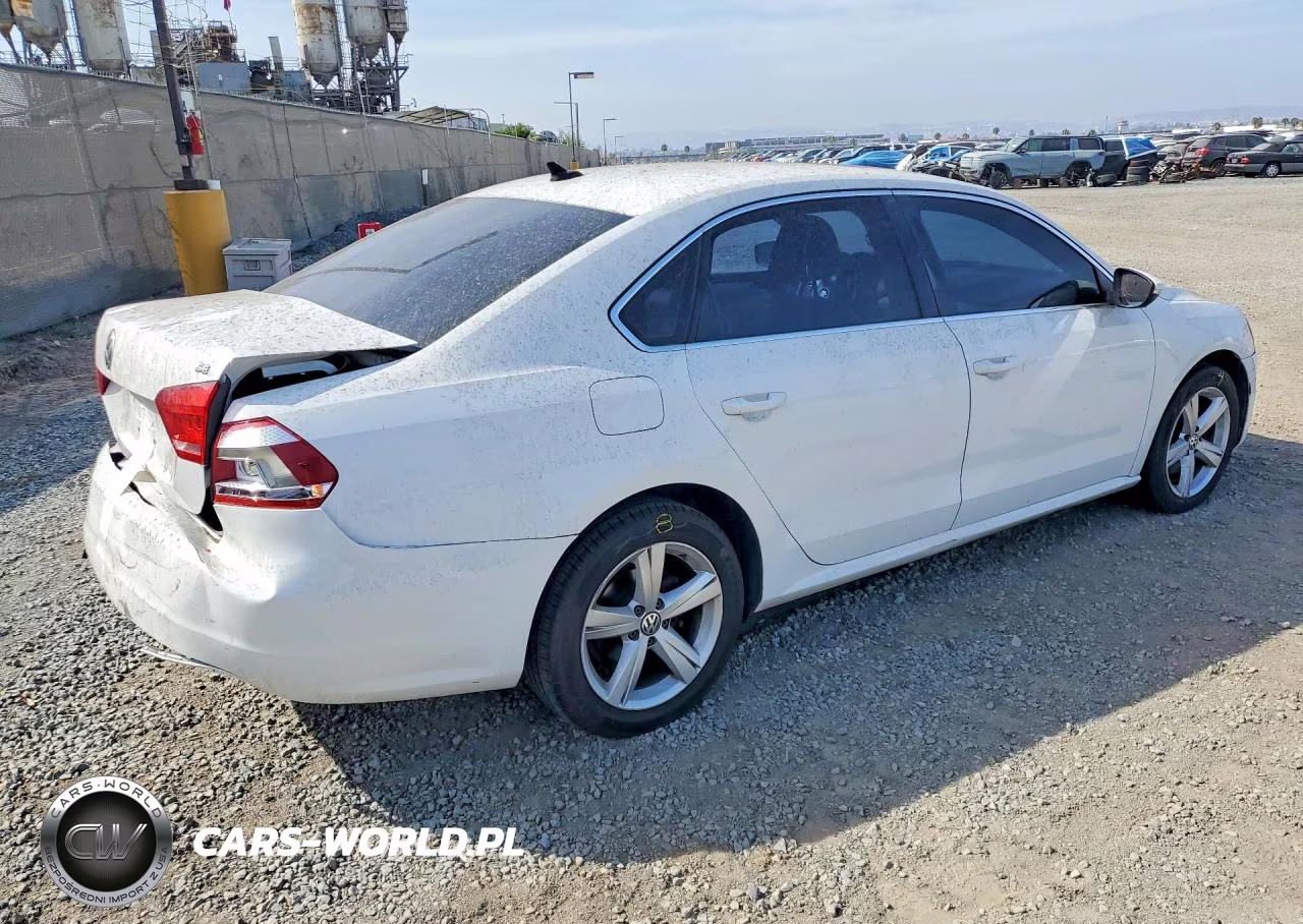 2012 Volkswagen Passat 2.5L Se VIN:1VWBP7A35CC042329 - 3